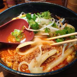 担々麺 ＃950円 ＃水餃子