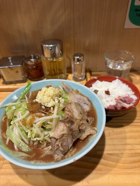 「豚そば　小ライス」@秋葉原ラーメン わいずの写真