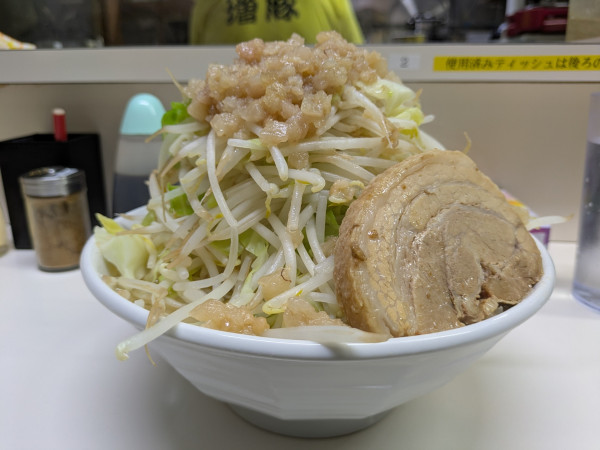 「塩ラーメン中」@麺屋 増豚の写真