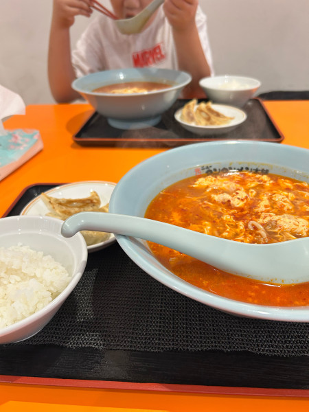 「餃子小ライスセット　1200円」@元祖ニュータンタンメン本舗 川崎大師店の写真