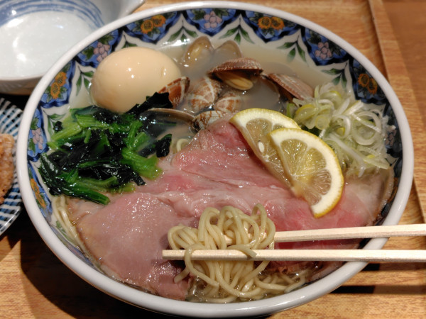 「浅蜊の香(おにぎり、から揚げ付)·煮たまご」@TAMOTSUの写真