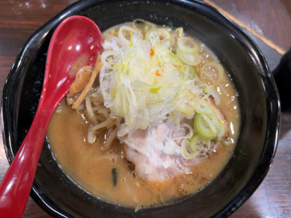 「味噌(野菜ニンニク共に増無し)」@麺処 花田 池袋店の写真