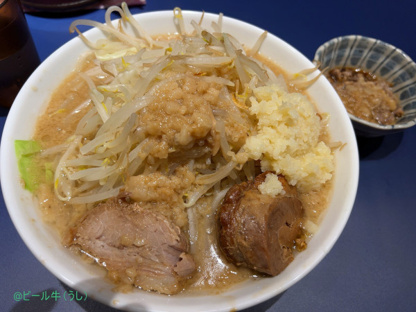 「豚恋ラーメン麺量300g(1000円)ニンニクマシマシ、肉アブラ」@ラーメン豚に恋してる 蕨店の写真