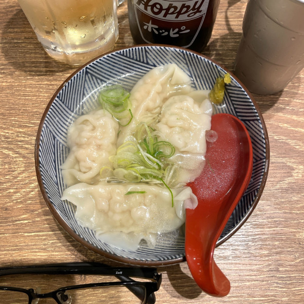 「おでん出汁スープ餃子」@神田屋 暁 ウィングキッチン京急鶴見店の写真