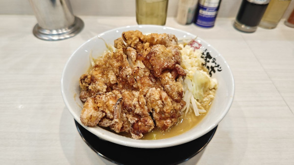 「グローブラーメン」@ラーメン 豚っちの写真