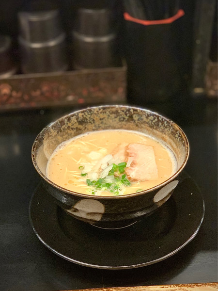 「努豚骨(どんこつ) ¥850」@本格博多豚骨ラーメン豚野郎の写真