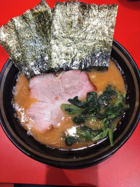 「ラーメン」@家系ラーメン 王道乃印 柏店の写真