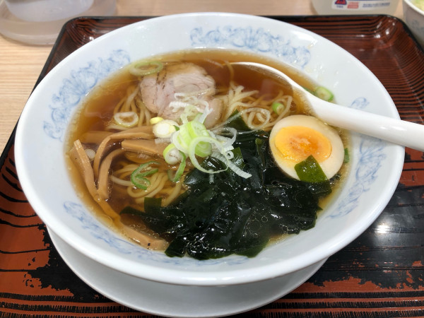 「満州しょうゆラーメン」@ぎょうざの満洲 東長崎南口店の写真