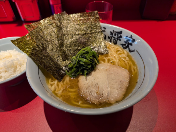 「ラーメン　並」@家系らーめん 武将家 浅草店の写真