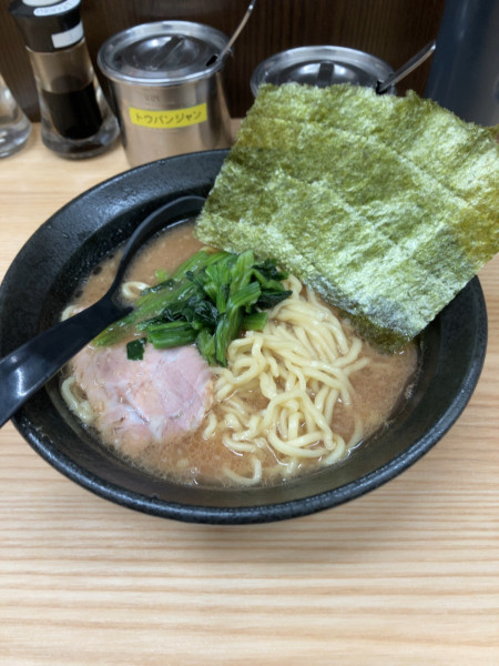 「ラーメン+ライス 600円」@めん屋 かみいたの写真