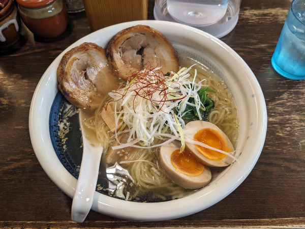 「特俺流塩らーめん（麺増し）1030円」@俺流塩らーめん 代官山店の写真