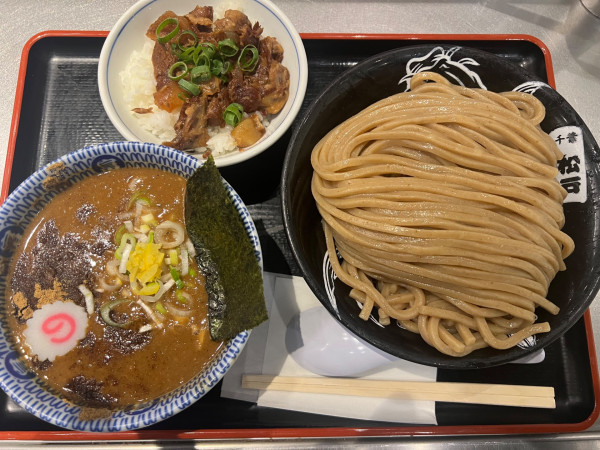 「濃厚つけ麺特大1300円+軟骨ご飯400円」@松戸富田麺絆の写真