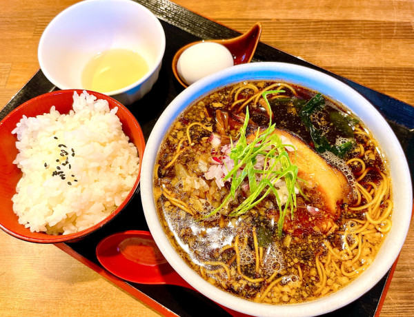 「MASHIKO BLACK（1100円）」@タカクノキッチンスタジオ 益子店の写真