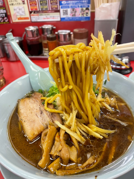 「たっぷり生姜醤油ラーメン」@ラーメン山岡家 愛知刈谷店の写真