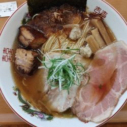 チャーシュー鰹だし中華そば