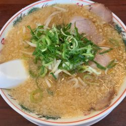 みそラーメン(背脂多め)