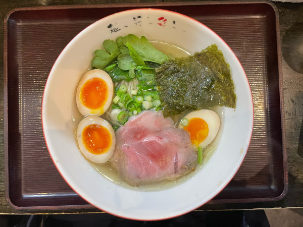 「清澄塩らーめん(¥850) 味付たまご(¥100)」@麺屋 彩々 昭和町本店の写真