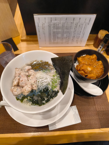 「九十九里蛤潮そば ¥1600」@自家製麺ほんまの写真