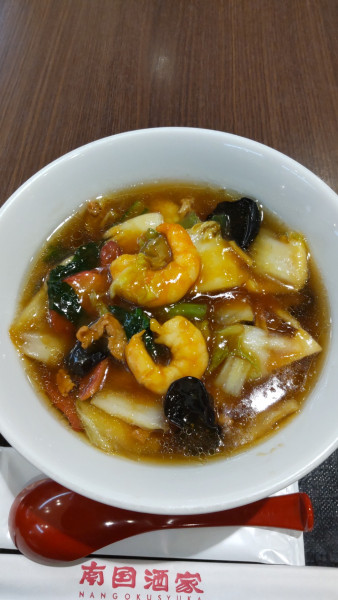 「五目具だくさんあんかけつゆそぼ 1380円」@南国酒家 ららぽーと横浜店の写真