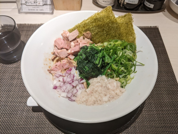 「家系油そば」@錦 セアブラノ神の写真