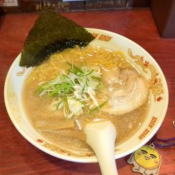 旭川醤油ラーメン