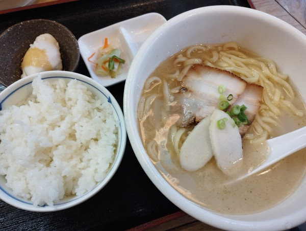 「沖縄そば定食(848)」@沖縄食堂チャンプル×チャンプルの写真