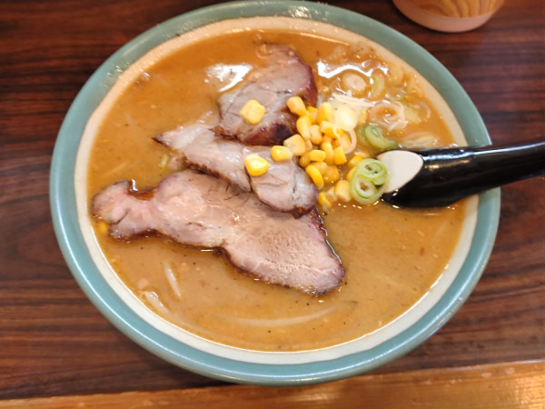 「味噌チャーシューメンS(チャーシュー3枚)¥1030-」@手打らーめん 自慢亭の写真