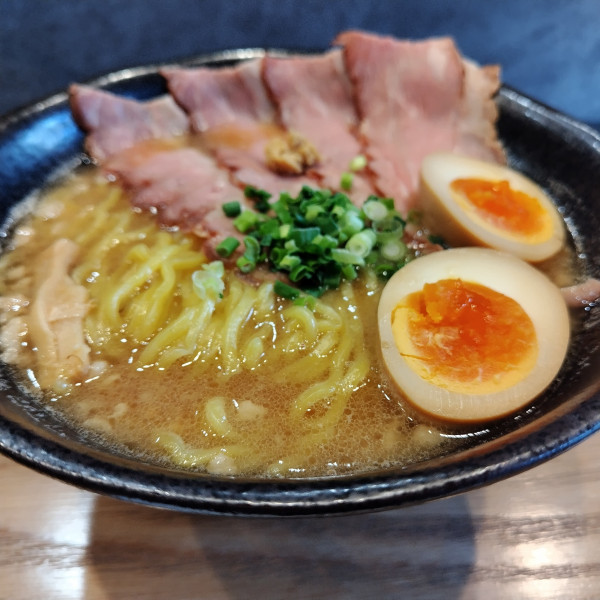 「特製濃厚味噌1200円」@麺屋ちさとの写真