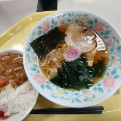 ラーメンとミニカレーセット 700円