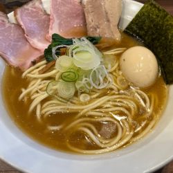 特肉中華そば（醬油）：1250円