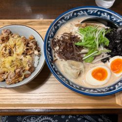 【限定】イカ煮干しRAMEN＋炙りチャーシュー丼
