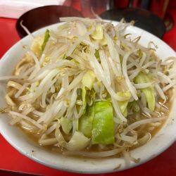 小ラーメン＋チーズ＋生卵：880＋100＋50円
