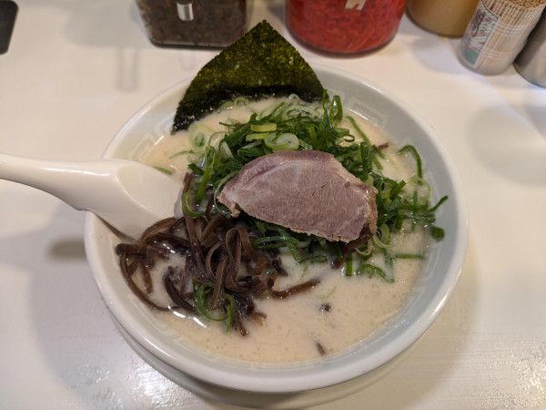 「ネギラーメン」@博多天神 池袋店の写真