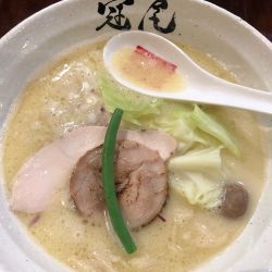 純白湯ラーメン