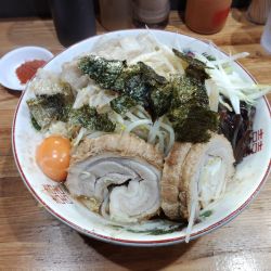 まぜそば（並）250g 980円　豚１枚追加 150円