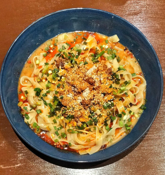 「汁なし担々麺(ネパール風) 1150円」@ネワ屋の写真