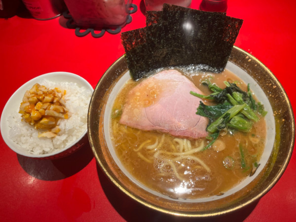 「ラーメン　玉子まぶし」@厚木家の写真