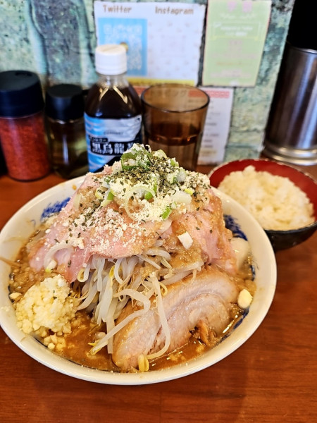 「トッティラーメン(中)1,150円追い飯100円」@それいけ！たかちゃんラーメンの写真