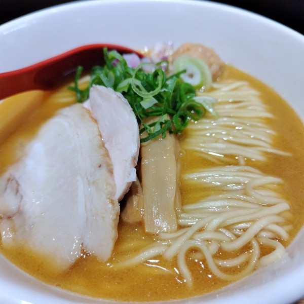 「オマール海老ラーメン　大盛1250円」@らぁ麺 ちり葉の写真