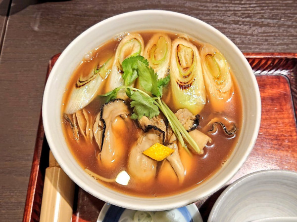 「【冬季限定】かき南ばんそば」@東京赤坂 やぶそばの写真