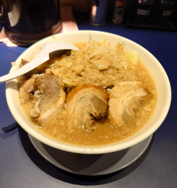 「ミニ肉豚恋ラーメン(1200円)」@ラーメン豚に恋してる 蕨店の写真
