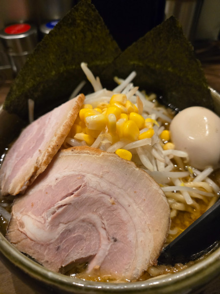 「特みそこってり大盛」@らーめんダイニング ど・みそ 八丁堀店の写真