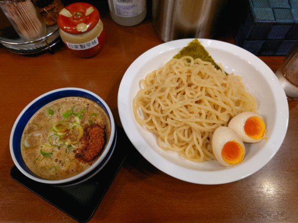 「濃厚煮干しつけ麺」@青山煮干しラーメン ハレルヤの写真