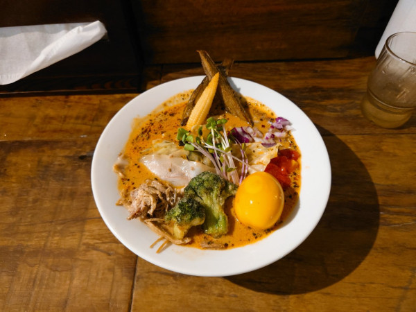 「スパイスラーメン」@スパイスラーメン 点と線. 下北沢店の写真