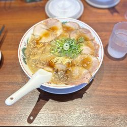 肉入りラーメン