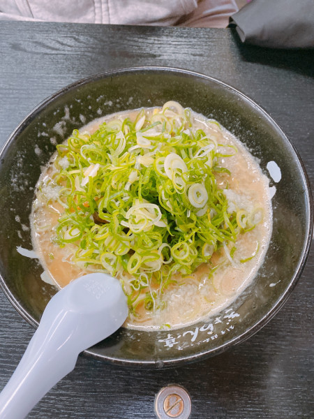 「ドロドロラーメン　ネギ」@ぎょらん亭 本店の写真