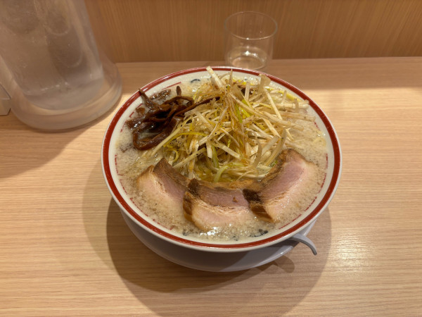 「ねぎそばこってり大盛（1150）」@中華そば専門 田中そば店 武蔵境店の写真