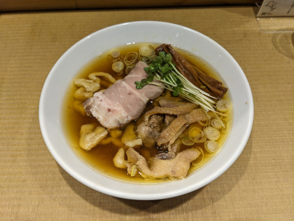 「親鶏中華そば」@手打 親鶏中華そば 綾川の写真