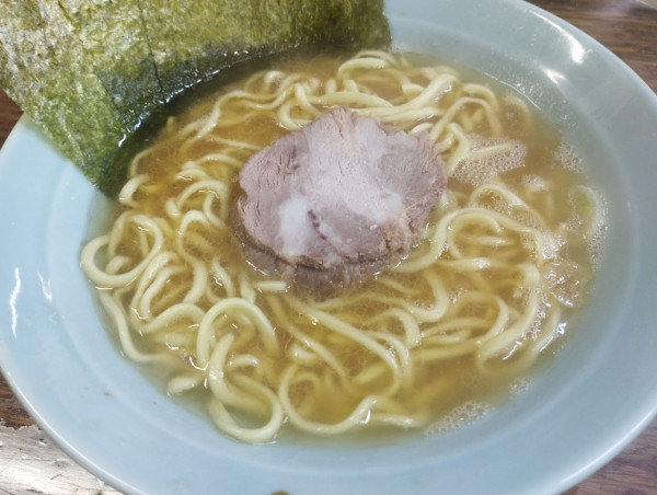 「ラーメン(かため)(1,000)」@まこと家の写真