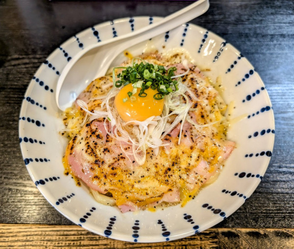 「カルボナーラまぜそば950円」@Noodle Kitchen 祿の写真